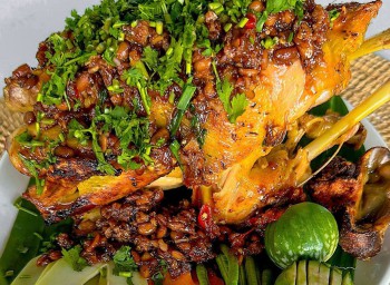 មាន់ស្រែដុតសៀង